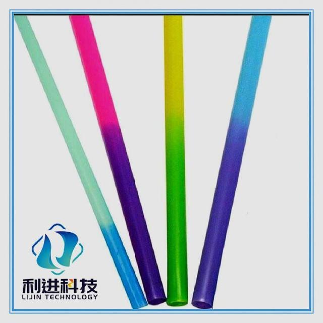 「感溫粉供應銷售」五彩繽紛的遇冷變色吸管使用安全嗎？